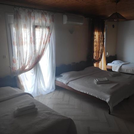 Angela - Zoi Rooms Skiathos Habitación foto